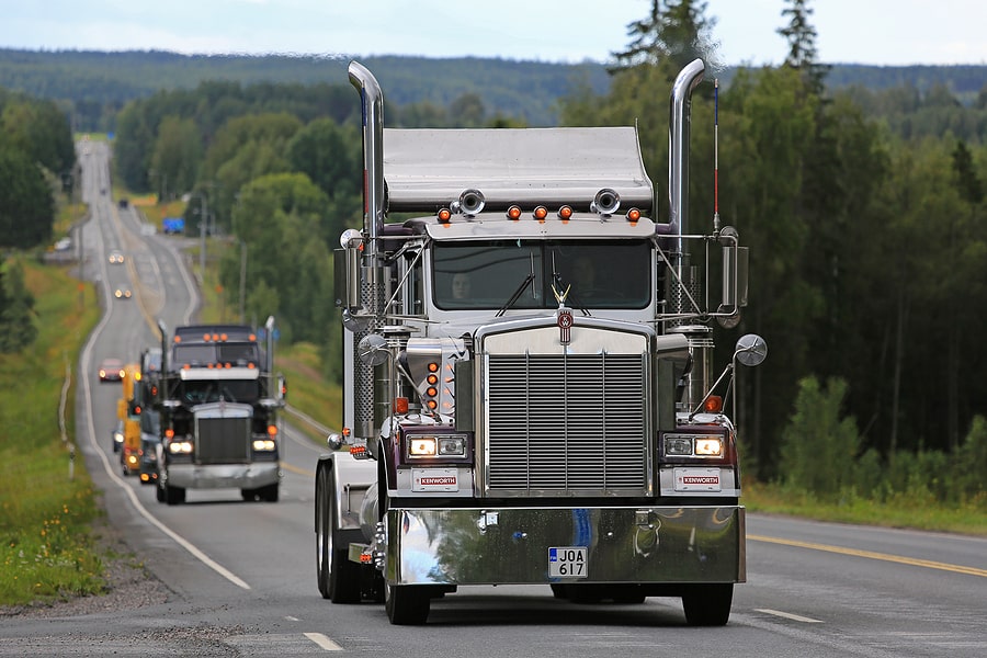 Bobtail Trucks Put Motorists at Risk